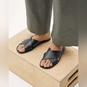 Everlane Black Leather Sandals